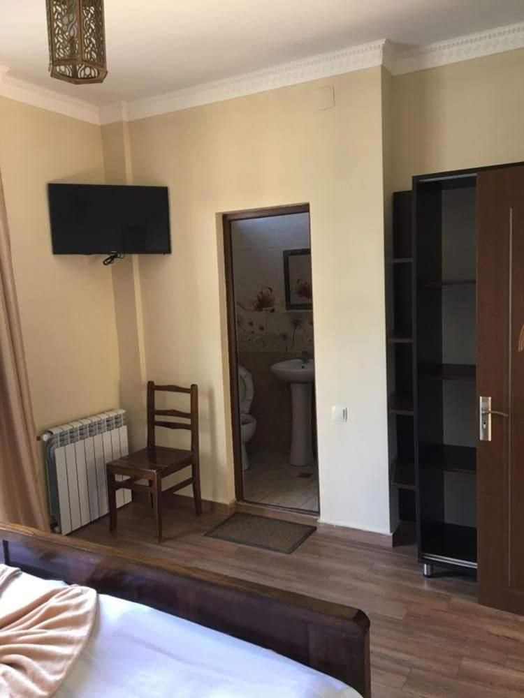 Hotel Twins Anna 코불레티 객실 사진