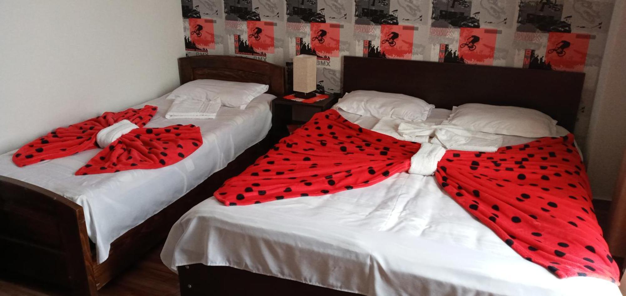 Hotel Twins Anna 코불레티 객실 사진